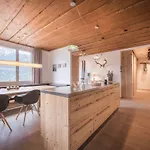 Schweizerheim 11 Apartament