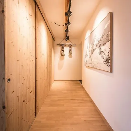 Appartement Schweizerheim 11 *